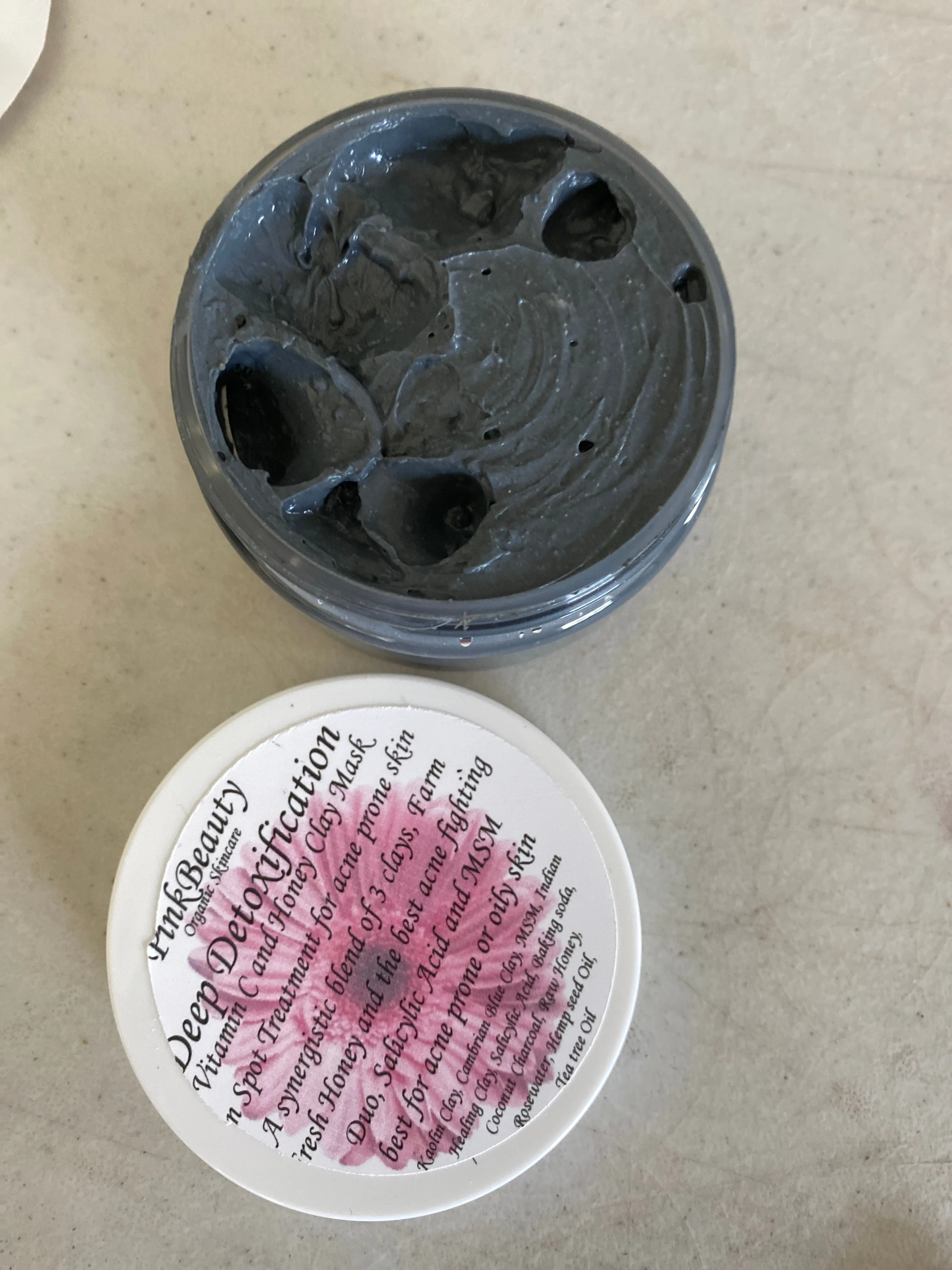 Deep Detox Clay Mask